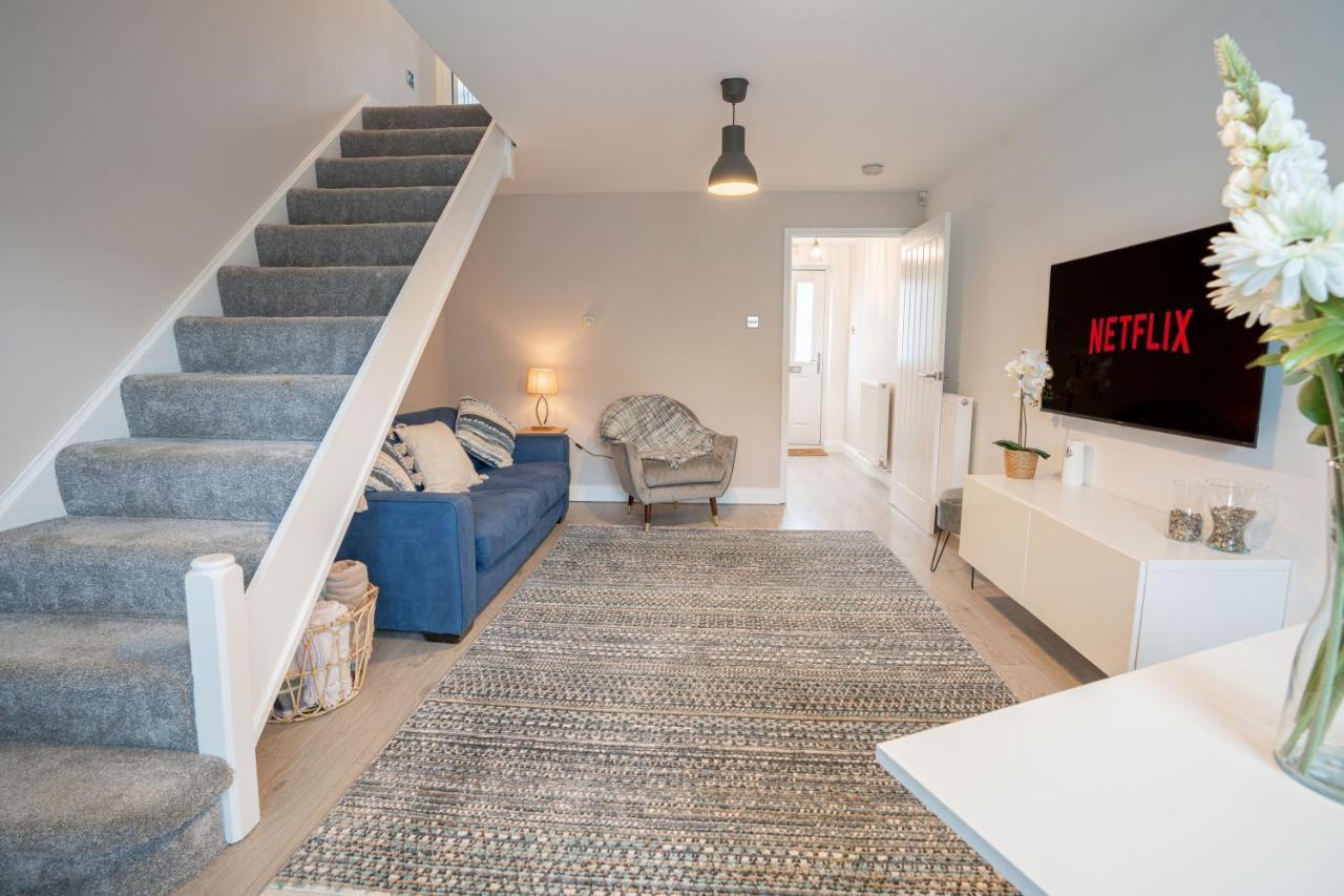 Stunning Abode 5 Min From Nec & Bhx, Pets Allowed 말스톤그린 외부 사진